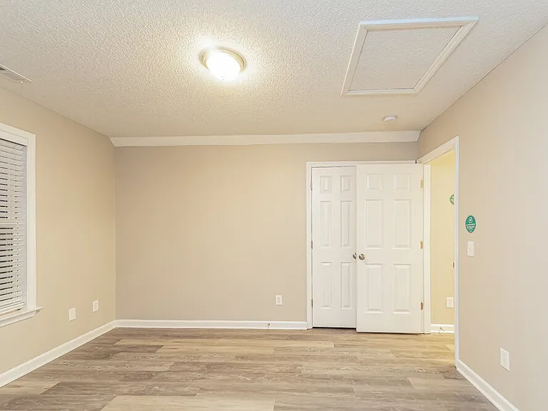 525 Hidden Cellars Dr — Photo 14