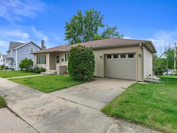 1009 Prospect AVENUE, Portage, WI 53901