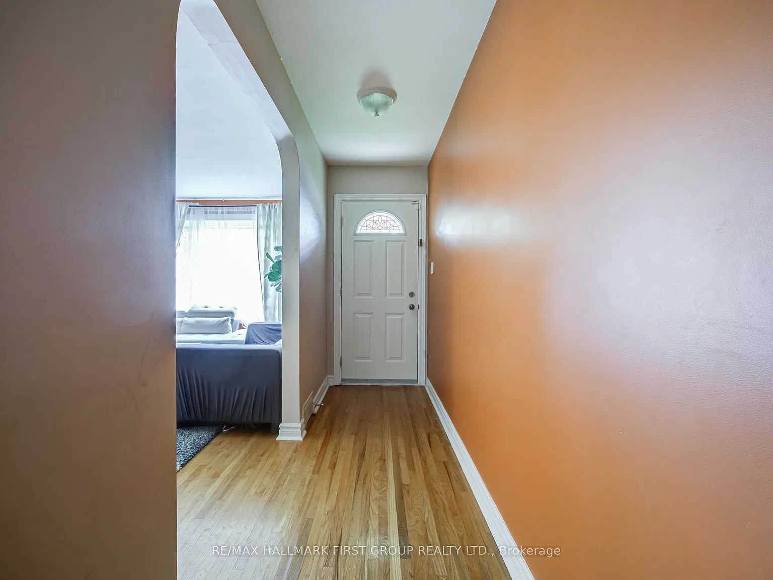 6 bed, $3,200 — Photo 2