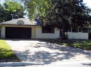 11511 Jonquil St NW, Coon Rapids, MN 55433