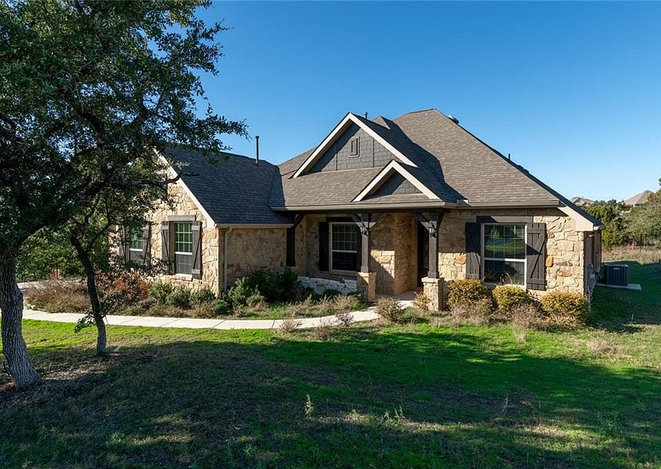 1st image of 22100 Esmeralda Dr