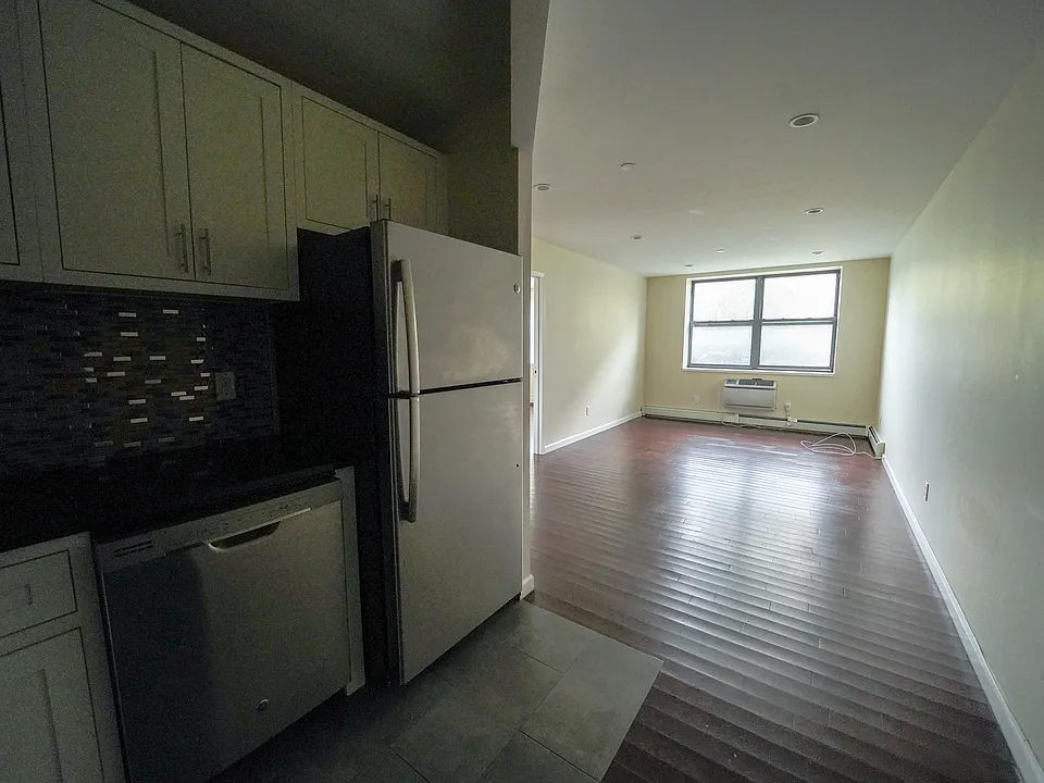 45 Hinckley Pl #2B