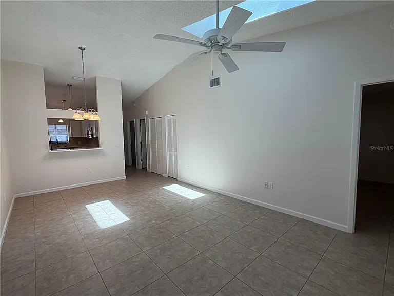 2926 63rd St W — Photo 11