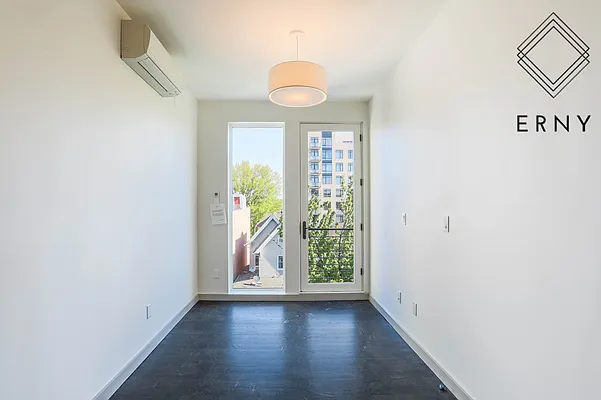 Rented by Pinn Realty | media 56