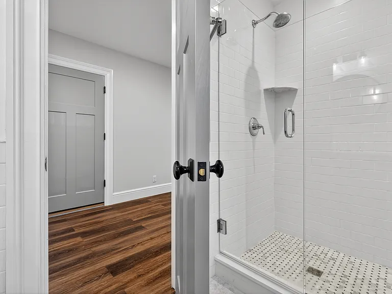 96 East Ave - Apt 6 - Office Area / Full Bath - "Somerset"