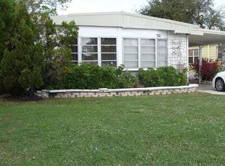 1020 Waterway Dr, Barefoot Bay, FL 32976