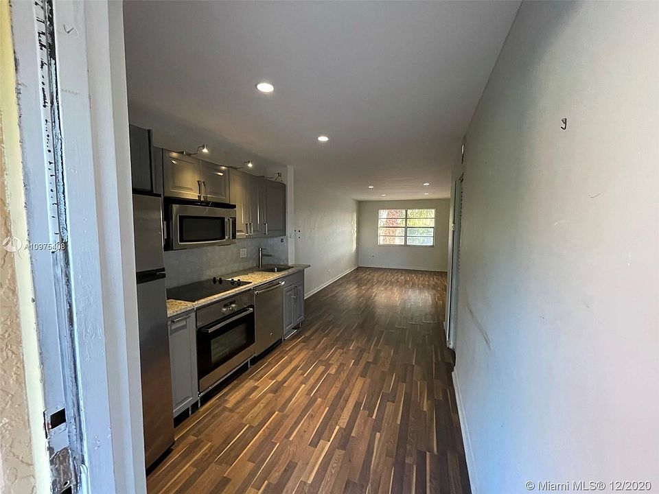 1st image of 95 NE 41st St APT O226