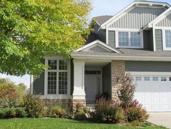 15729 Fairoaks Ave N, Hugo, MN 55038