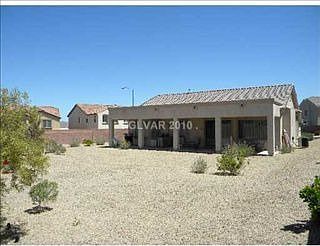 2nd image of 86 Voltaire Ave