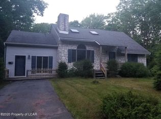 16 Black Bear Pass, White Haven, PA 18661
