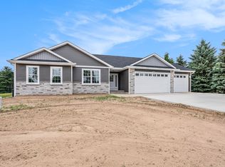 10985 Phal Rd, Grass Lake, MI 49240