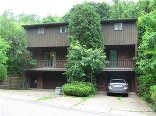 96 Locust Ridge Dr, Pittsburgh, PA 15209
