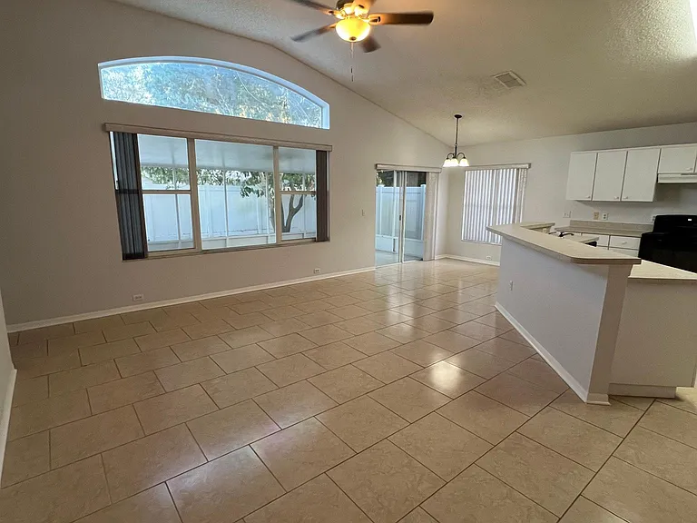 13709 Staghorn Rd — Photo 6