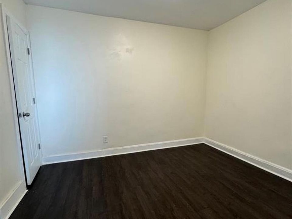 6190 Grayton St, photo 13