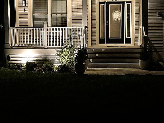 3rd image of 37260 Brenda Ln