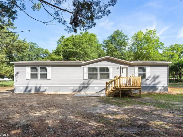 10850 Lakeside Dr, Grand Bay, AL 36541