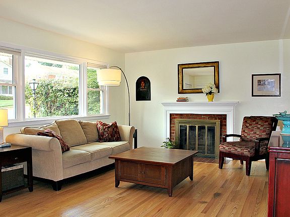 2nd image of 5931 4th St N