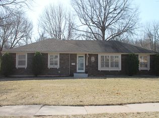 623 W Santa Fe Trl, Kansas City, MO 64145