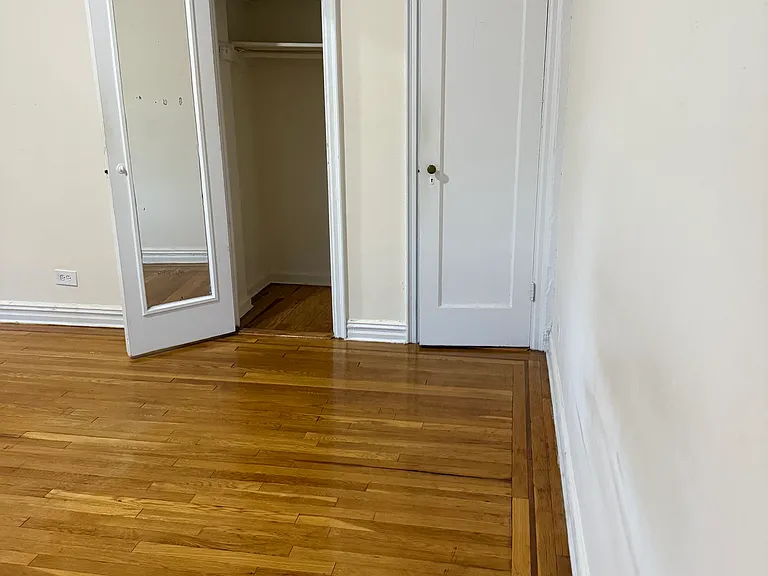 34 Clinton Pl #5C — Photo 2