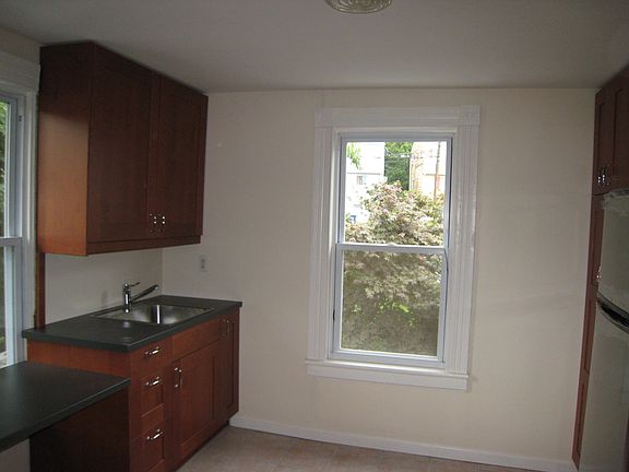 Nothing like natural light when preparing delicious meals.