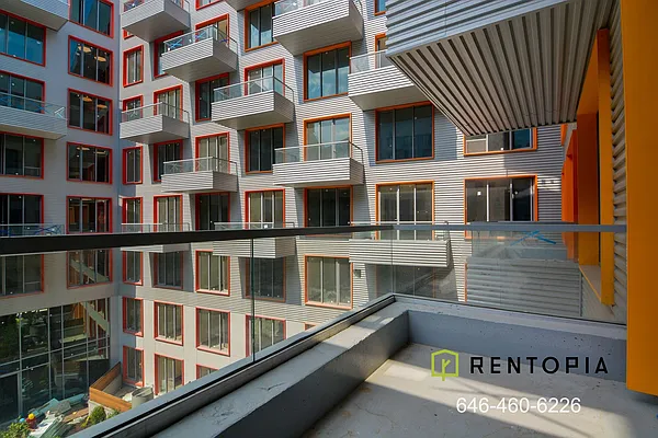 Rented by Rentopia | media 50