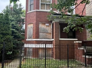 3340 W Evergreen Ave, Chicago, IL 60651
