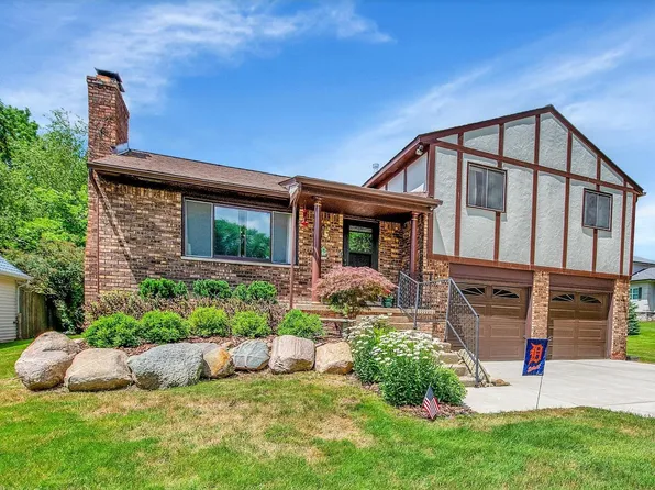 415 Morton St, Romeo, MI 48065