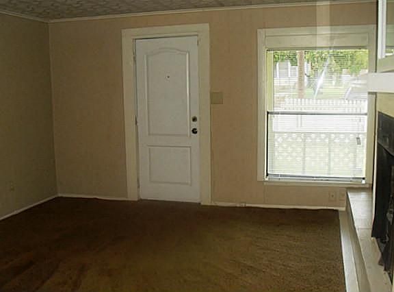 5th image of 3913 Avenue H