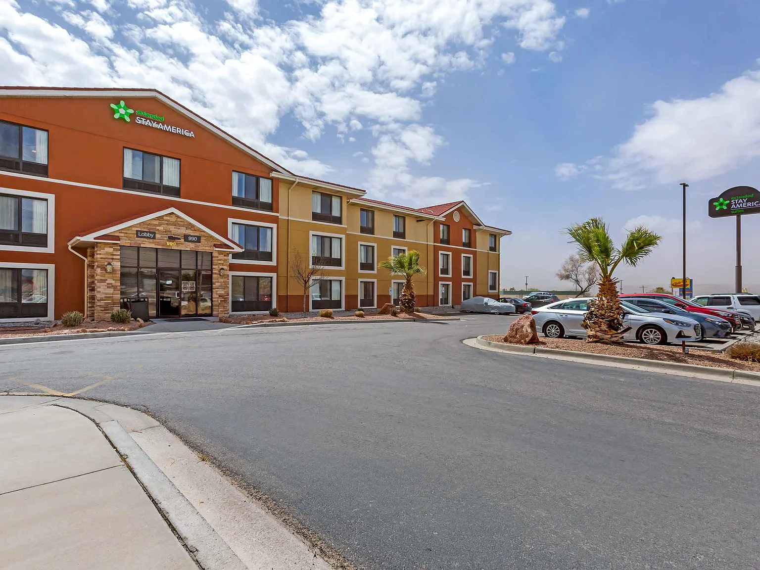 El Paso - West — Photo 1
