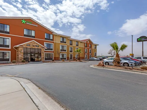 El Paso - West, 990 Sunland Park Dr, El Paso, TX 79922