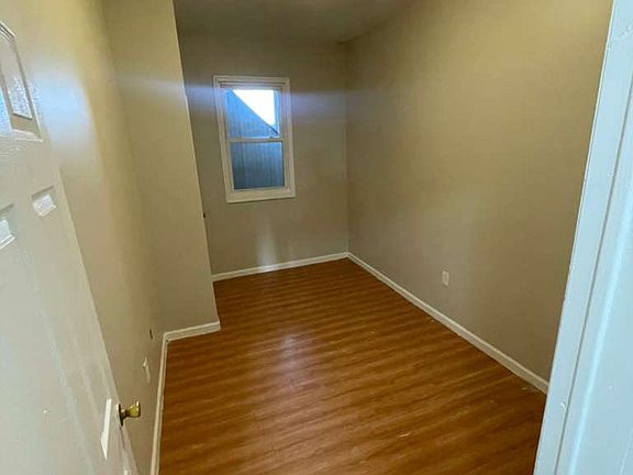 5th image of 114 S 14th St #Low