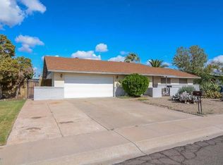 4548 W Laurel Ln, Glendale, AZ 85304