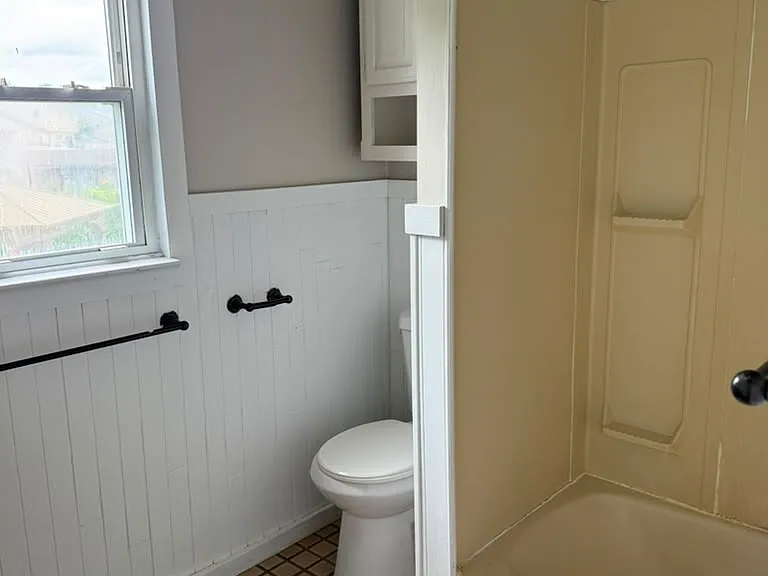 1016 Dove St — Photo 12