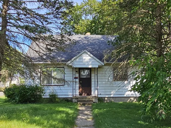 1409 Agard Ave, Benton Harbor, MI 49022