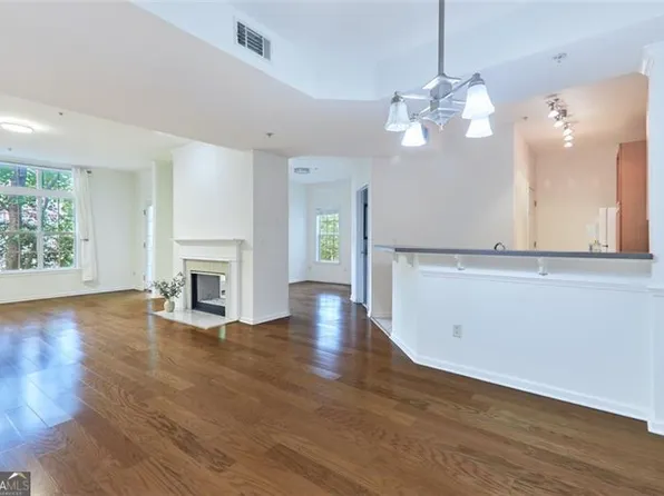 424 Lindbergh Dr NE Unit 110, Atlanta, GA 30305