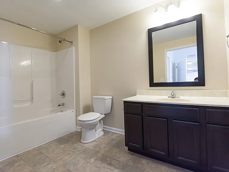 The Gateway Apartments — Photo 65