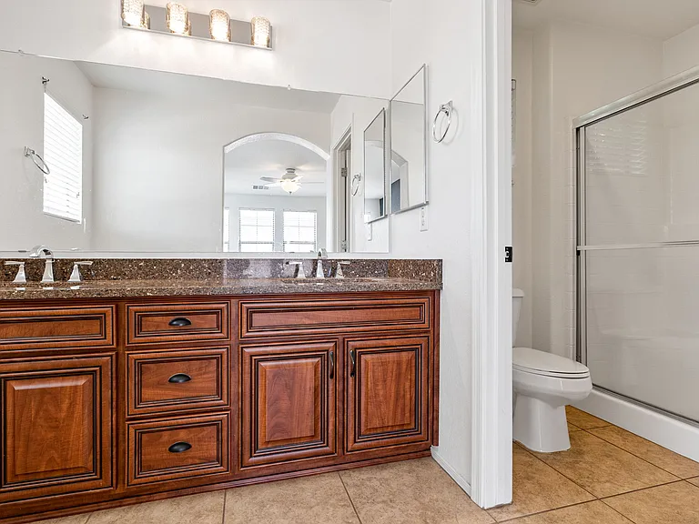 42-web-or-mls-Done Interior 2-8_08052024