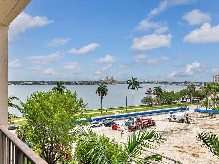 1801 N Flagler Dr #608 — Photo 14