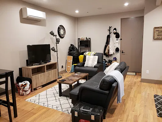 Rented by Yup Realty LLC | media 9