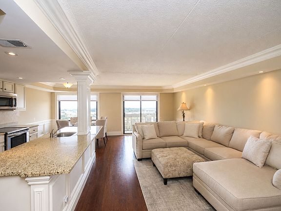 3rd image of 5 Windham Loop APT 6A