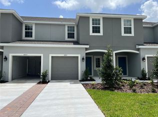 6413 Fairmont Ln, Palmetto, FL 34221