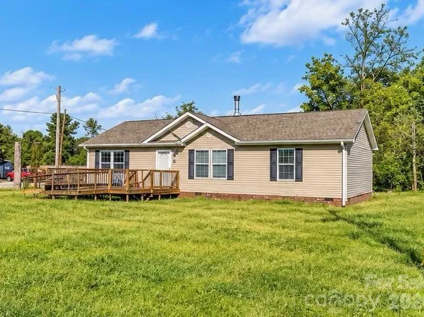 106 Belinda Loop, Statesville, NC 28677