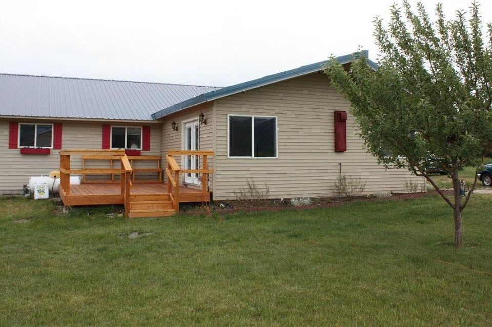 1st image of 1984 Carly Ln