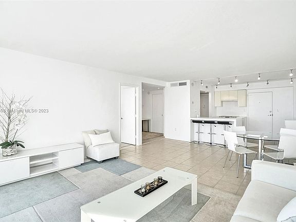 5th image of 5838 Collins Ave APT 11F