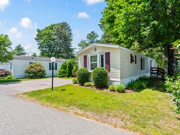 12 Goosefare Drive, Old Orchard Beach, ME 04064