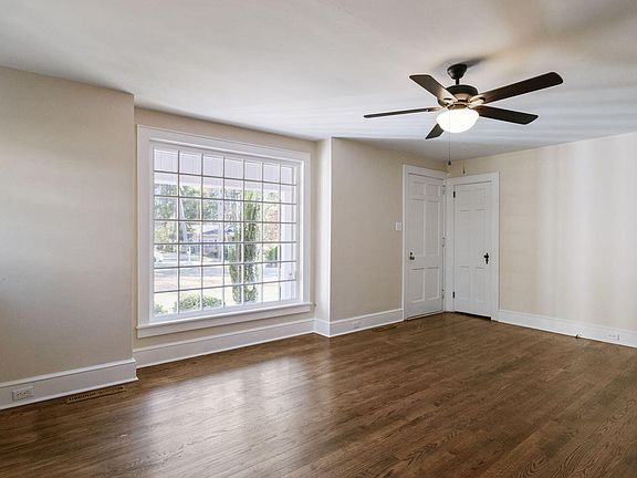 4th image of 1540 Cypress Dr