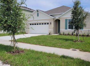 1126 Fig St, Tavares, FL 32778