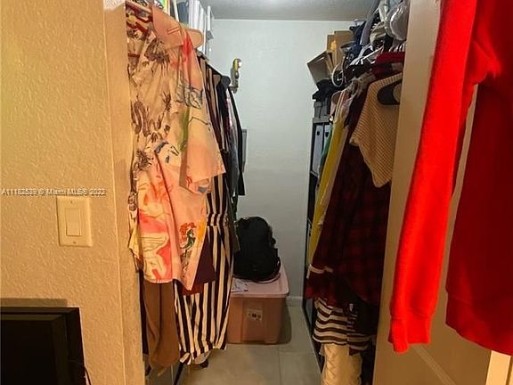 3rd image of 119 Gardens Dr APT 102