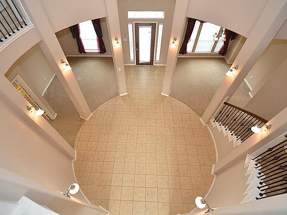 3rd image of 21811 Masonwood Ln