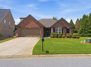 6010 Riverwood Dr, Braselton, GA 30517